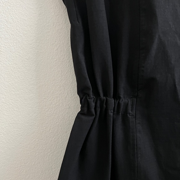 Amber Sakai Asymetrical Dress - Picture 2 of 10